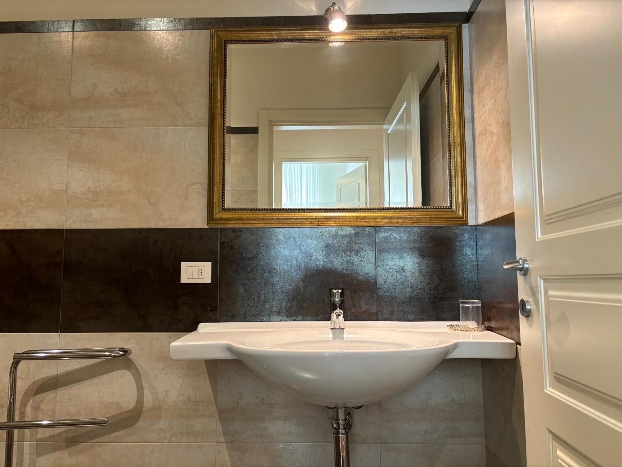 Ad Verona Flat Luaran gambar