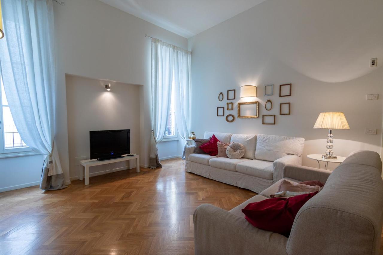 Ad Verona Flat Luaran gambar
