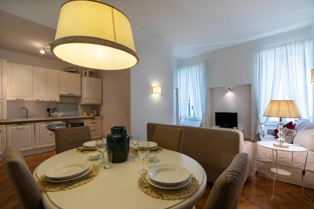 Ad Verona Flat Luaran gambar