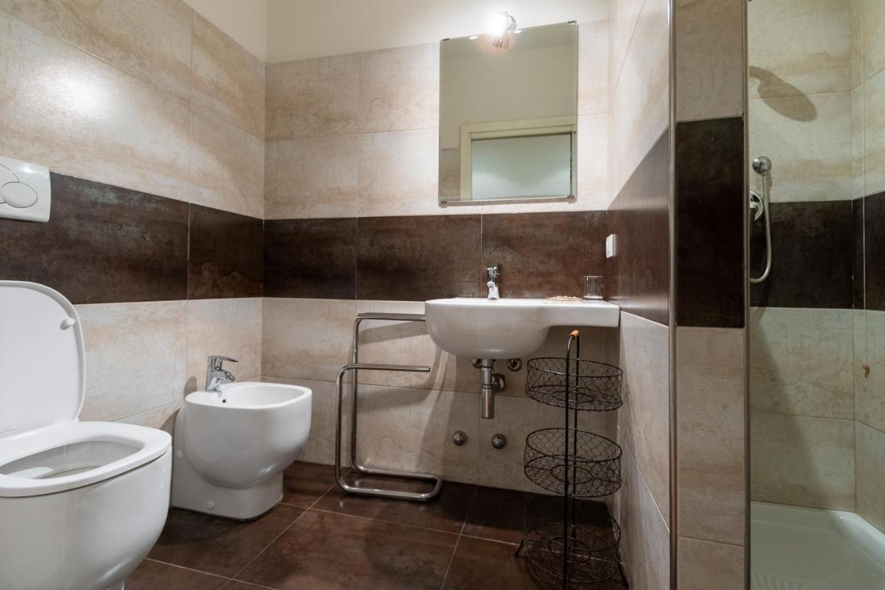 Ad Verona Flat Luaran gambar